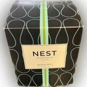 Nest Moss and Mint Candle